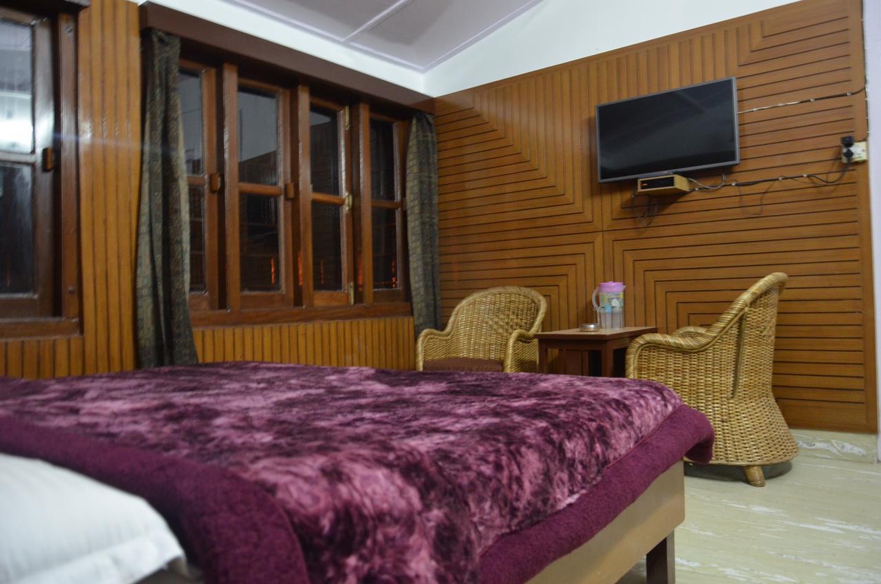 Clarks Hotel Mussoorie Exterior photo
