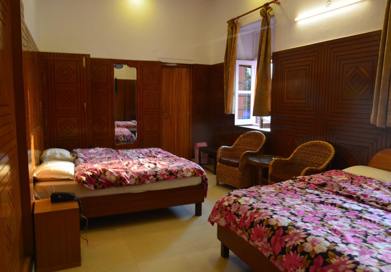Clarks Hotel Mussoorie Exterior photo