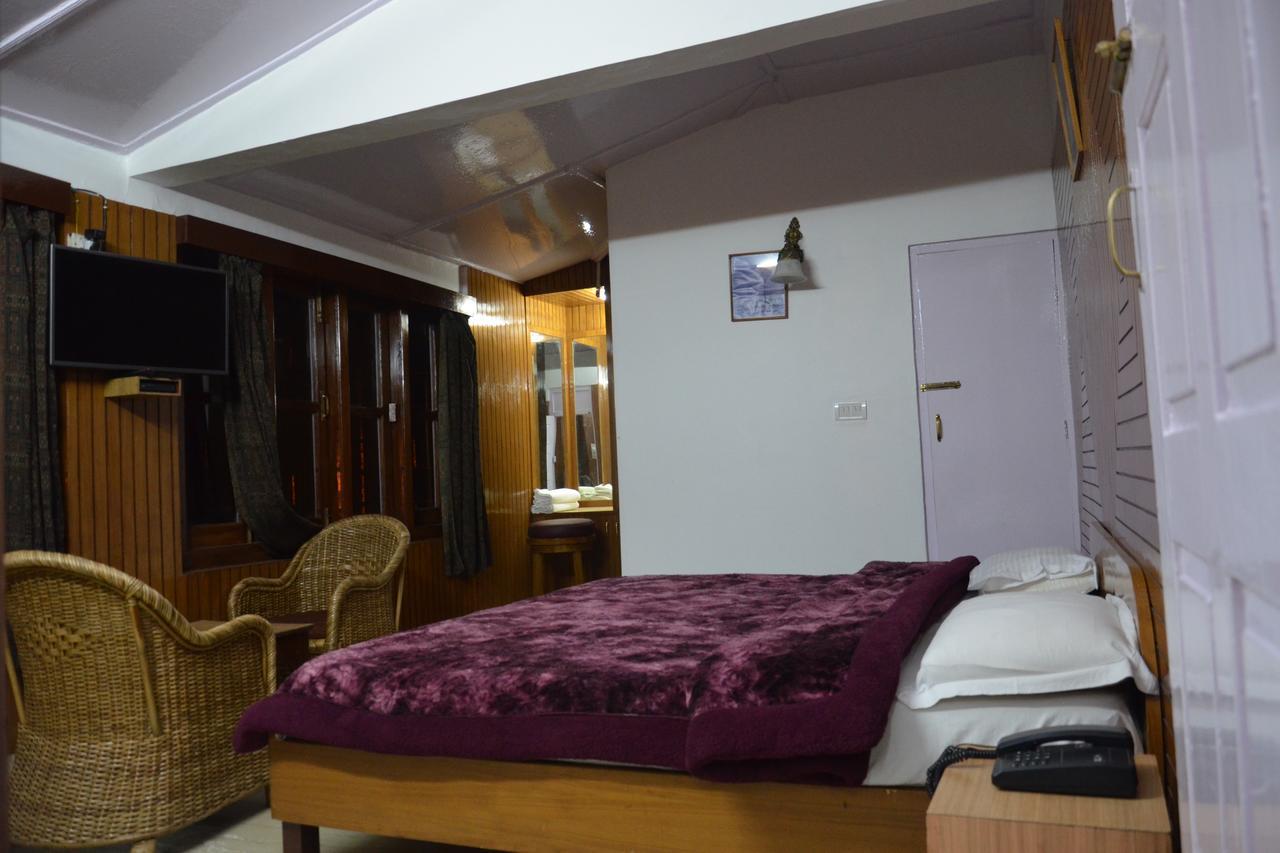 Clarks Hotel Mussoorie Exterior photo
